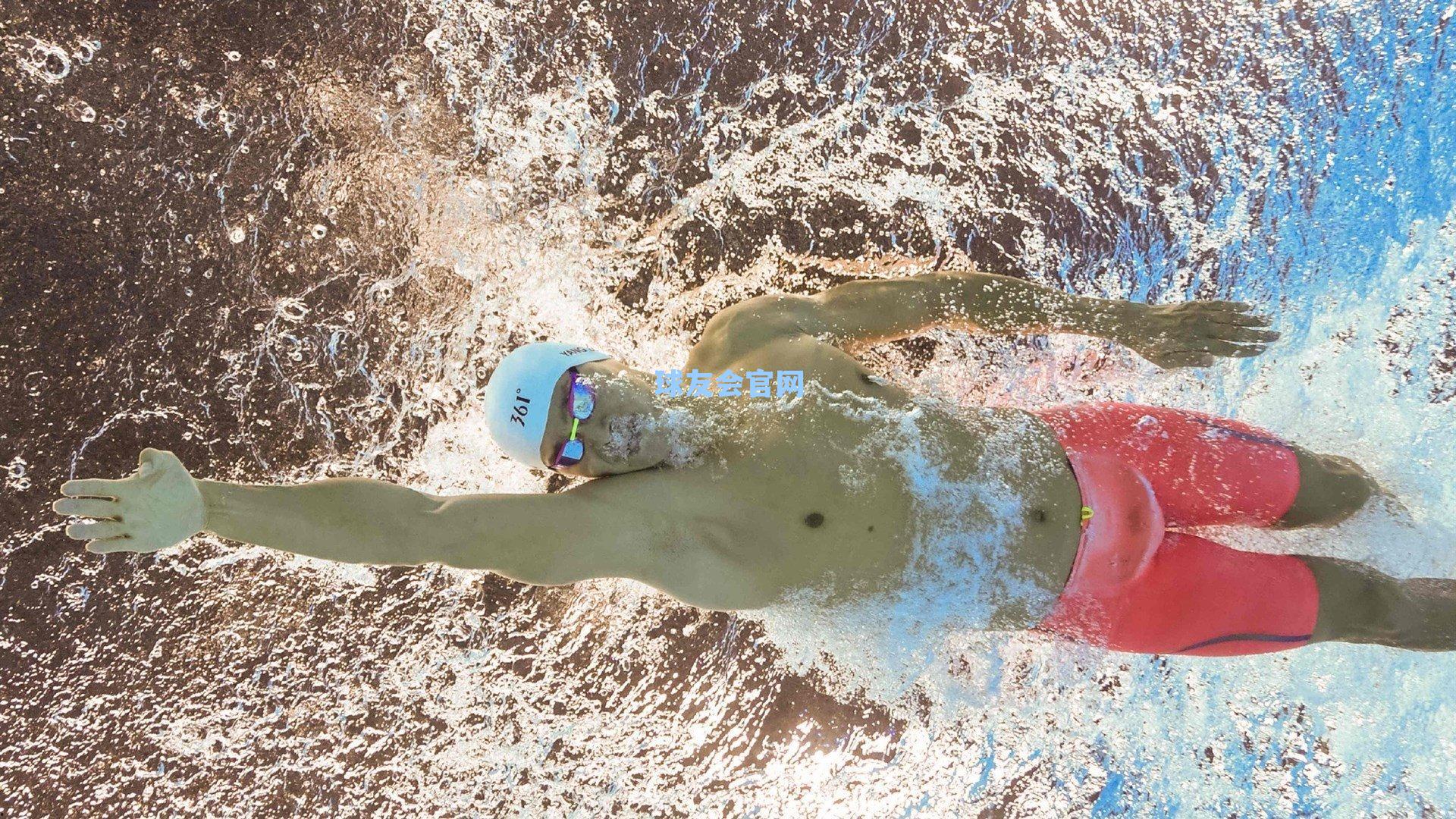 Newbee，至臻化境的钢琴师，以指尖艺术奏响电竞交响诗